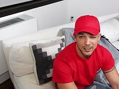 Hot Pizza Guy Nic Sahara Gets Really Interested For A Customer's Cock When He Gets Offered Money - REALITY DUDES