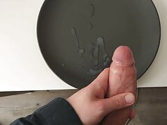 Breakfast is served!! Cum for me, baby!