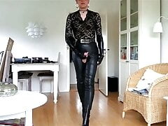 Crossdresser in Leather Pants