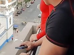 Horny brothers fuck at delivery