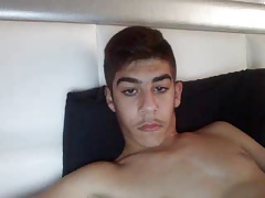 Greek-Cypriot Cute Boy With Nice Cock On Cam