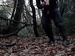 Second wank in the same day, almost no cum, wearing wellies